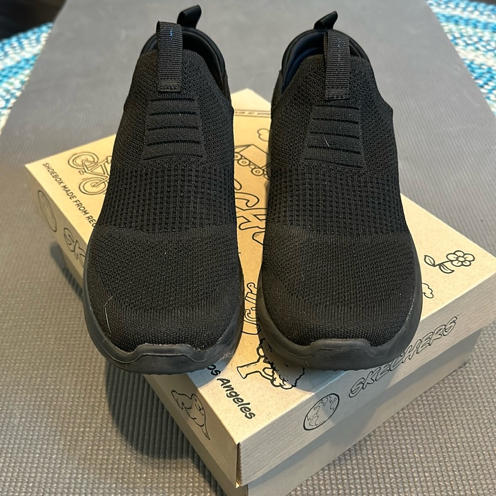 Skechers Air Cooled Memory Foam Slip ons